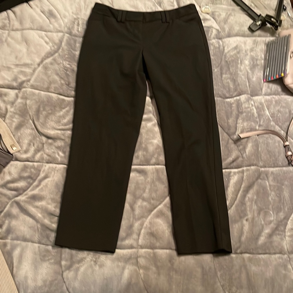 Size 00 express capri dress pant